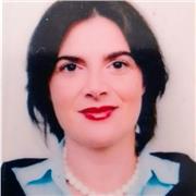 Insegnante laureata in psicologia impartisce lezioni di psicologia e materie affini